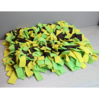 Tapis de fouille vert jaune marron